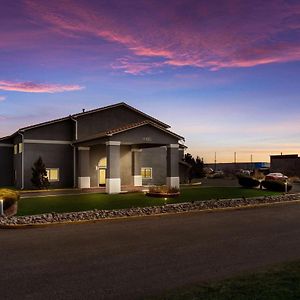 Surestay Hotel By Best Western Grants